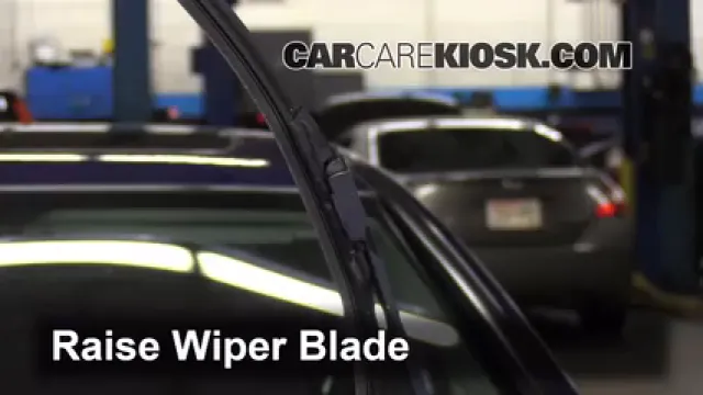 2007 Honda Civic Si 2.0L 4 Cyl. Coupe (2 Door) Windshield Wiper Blade (Front) Replace Wiper Blades